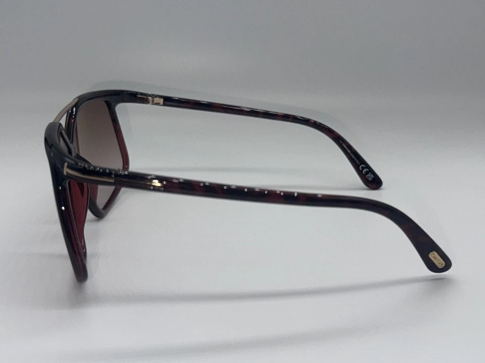 全新 汤姆·福特 TF 1038 56Z 闪亮勃艮第 正品 太阳镜框 64-6 — 第 3/4 张图片