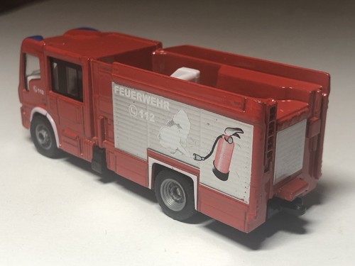 4 INCH 1995 Magirus Iveco Fire Truck Siku 1/72 Diecast USED but Unplayed Loose - Picture 2 of 5
