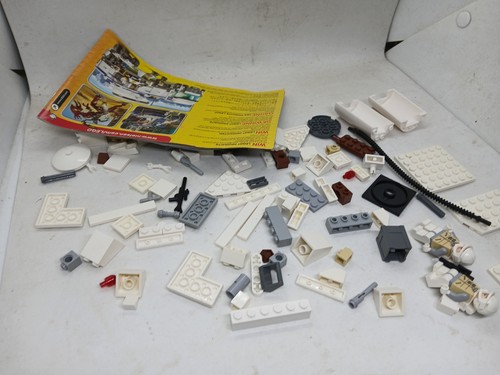 LEGO Star Wars: Echo Base (7749) MOSTLY COMPLETE, 2 FIGURES - Picture 5 of 5