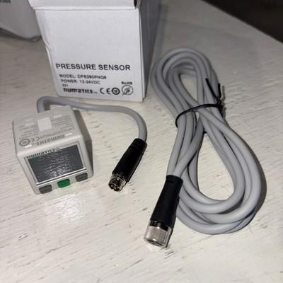 Numatics  pressure sensor DPS280PNQ8. 12 24 VDC.