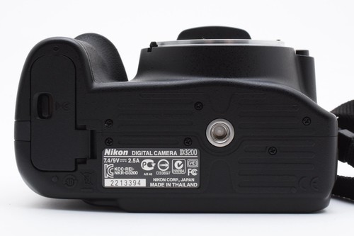 Nikon D3200 DSLR Digital Camera 18-55mm 55-200mm Lens From Japan Near Mint #2321 - Picture 11 of 12