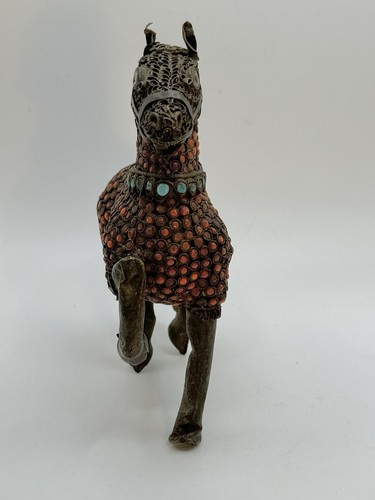 Antica borchia corallo tibetano e turchese gioiello ottone dorato cavallo rampante *leggi* - Foto 19 di 22