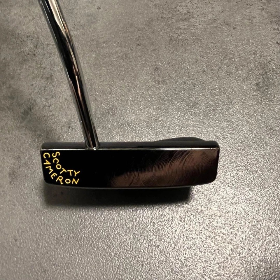 Lefty SCOTTY CAMERON STUDIO DESIGN No.5 35in Putter LH With Head Cover - Image 3 of 4