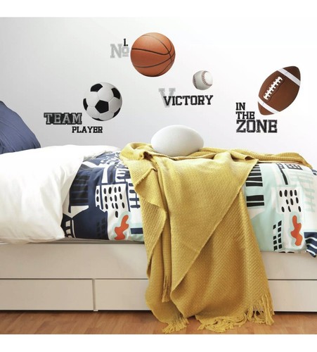  24 neue Jungen SPORT WANDAUFKLEBER Football Basketball Soccer Ball Baseball Aufkleber - Bild 1 von 3