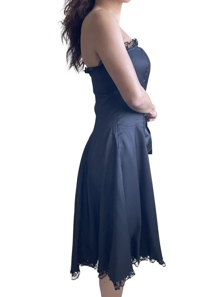 Vestido negro satinado dama de honor cóctel fiesta corsé frente sin tirantes satinado vestido Foto 3 de 4