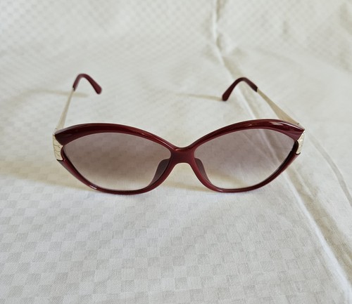 Women's Vintage Christian Dior Oval Shaped Maroon Sunglasses - Picture 6 of 13