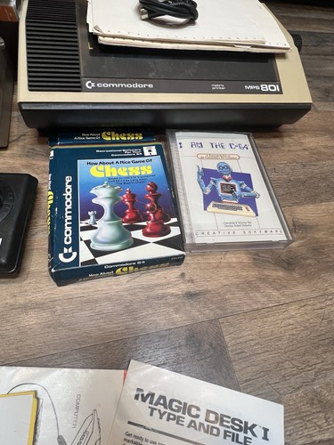 Commodore 64 Bundle - Computer, Disk Drive, printer, monitor, books, Programs - Picture 6 of 24