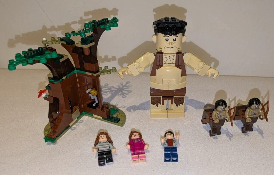 LEGO Harry Potter 75967 Forbidden Forest: Umbridge's Encounter, Foto 1 von 3