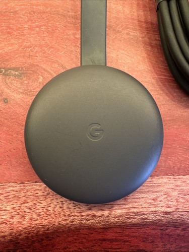 Google Chromecast 3a generazione 1080p HD Streamer multimediale digitale - antracite - Foto 2 di 2