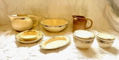 7 pc.Camwood Ballerina 22kt Gold Rim Pottery Collection