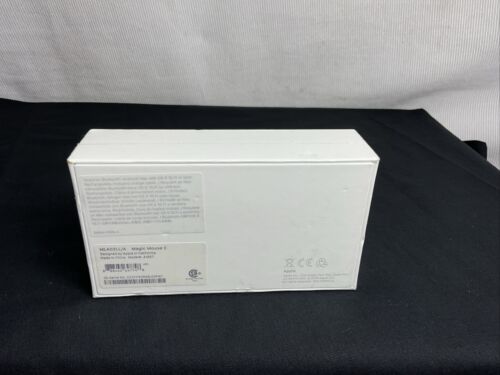 Apple Magic Mouse 2 Wireless Mouse - Silver (MLA02LL/A) Brand New Sealed free sh - Picture 4 of 11