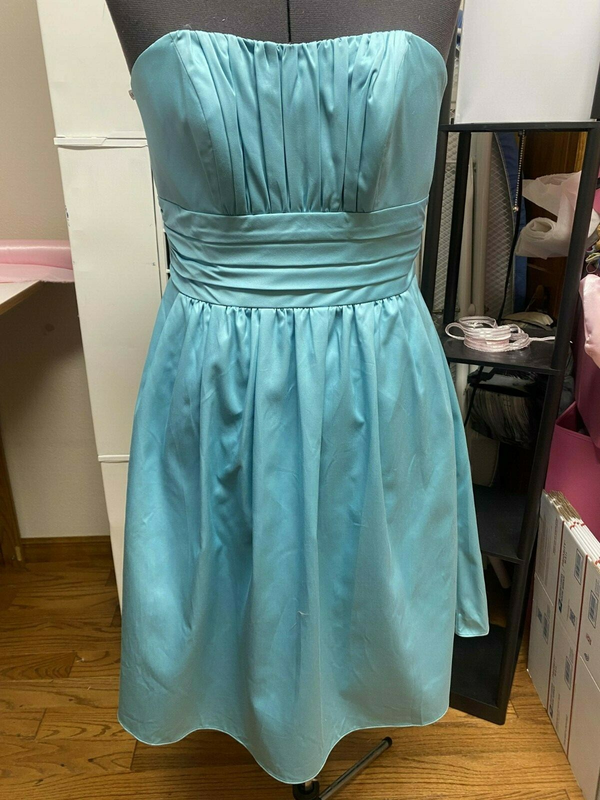Picture 1 of 4