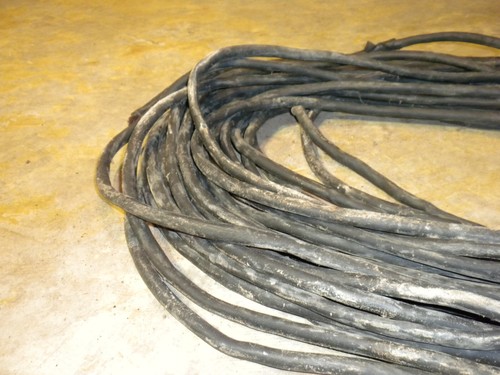 Vintage Around 40 Pound Line Of 1/2" Thick Sheathed Thinly Stranded Copper Wire - Picture 5 of 13