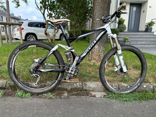 Scott Genius 40 Mountainbike Fully Fahrrad - Bild 1 von 16