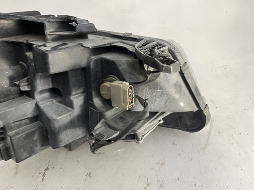 OEM | 2016-2018 Chevy Camaro HID Headlight (Left,Driver) Ballast Included - Picture 9 of 12