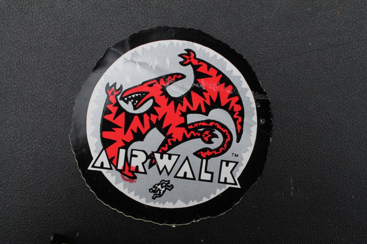 Airwalk Skateboards Dinosaur 80's OG Damaged Z64B Vintage Airwalk Skateboards Dinosaur 80's OG Damaged Z64B Vintage
