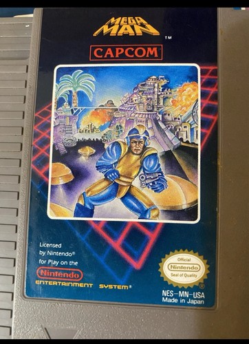 Mega man with box WORKING! Capcom  (Nintendo Entertainment System) - Picture 8 of 10