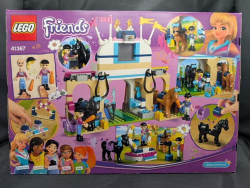 *Nuevo* LEGO FRIENDS: Stephanie's Horse Jumping (41367) - Imagen 2 de 4