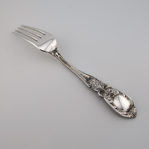 International Richelieu Sterling Silver Place Fork - 7 1/4" - No Monogram - Picture 2 of 3