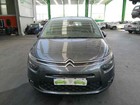 Foto 6 di 10