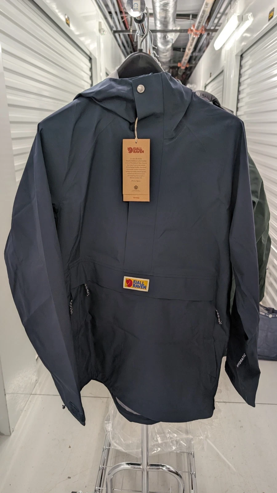 NWT Fjallraven Men's Jacket - NWT Vardag Anorak Dark Navy Small