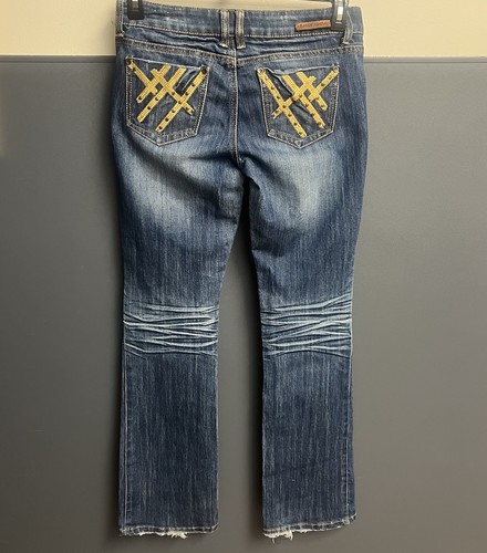 Almost Famous Distressed Bootcut Jean's Women's Size 7 With Brown Stitches - Picture 1 of 8
