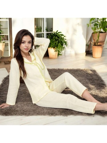 Women's Lightweight Gauze Pajama Set With Lace Trim And Button-Up Design - Bild 3 von 12