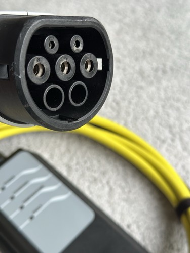 Genuine BMW EV PHEV Type 2 Charging Cable WARRANTY X2 X3 30e X5 45e 330e 745Le - Picture 3 of 5