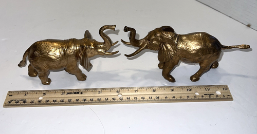 African Safari Animal Bronze Gold Tone Plastic Zoo Animals L3-6”Tall Set of 8 - Picture 11 of 15