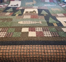 VTG Queen Quilt 85  x 98" double sided barn fish bears moose two pillow shams