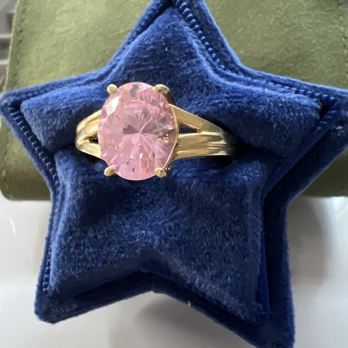 Solid Yellow Gold Pink Stone Ring - Picture 2 of 6