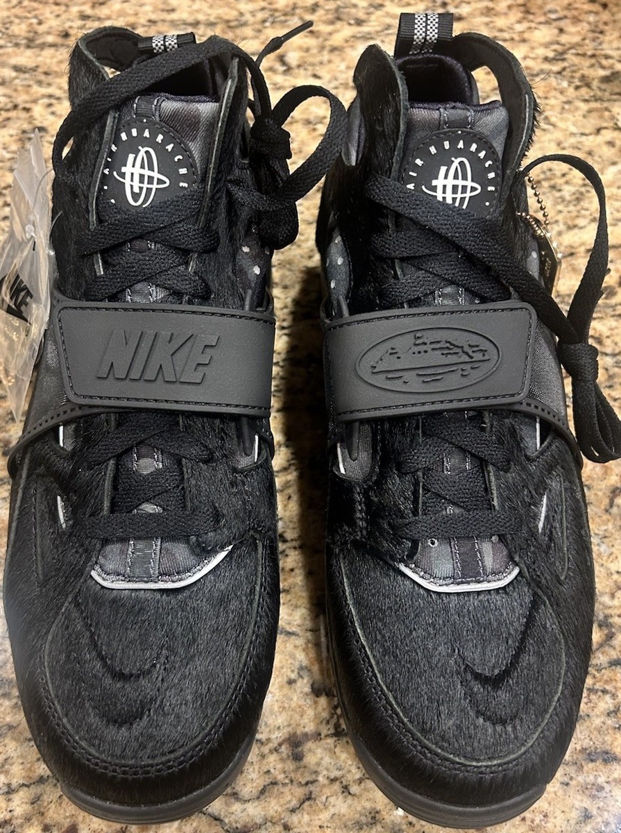 CRTZ Corteiz Nike Air Trainer Huarache SP Onyx Black Pony CRTZ Corteiz Nike Air Trainer Huarache SP Onyx Black Pony