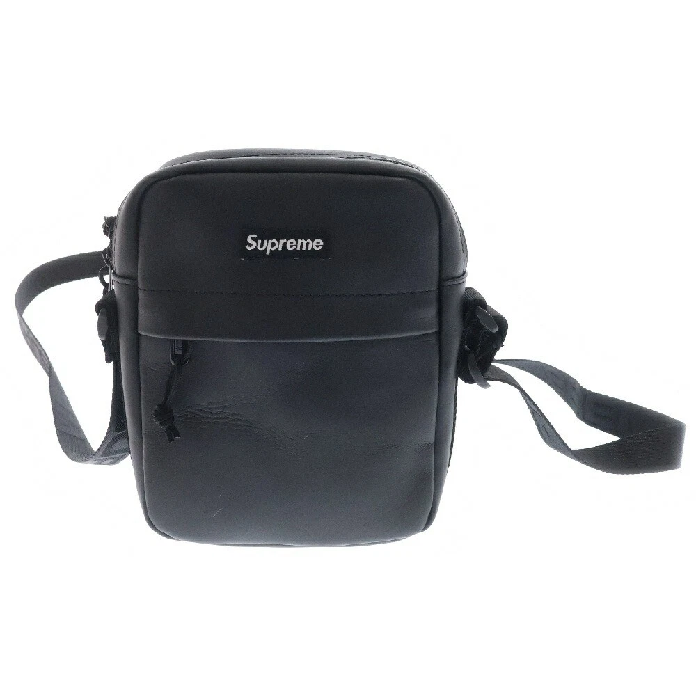 Sac bandoulière cuir noir taille suprême   23Aw état d'usage couleur B