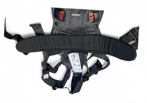 BabyBjorn Baby Carrier One Air, 3D Mesh, Anthracite, RRP £189.00, Barely Used - Picture 9 of 12