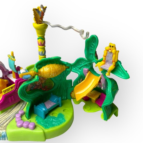 VINTAGE 1997 BLUEBIRD DISNEY POLLY POCKET PETER PAN NEVERLAND PLAYSET HOOK - Picture 7 of 12
