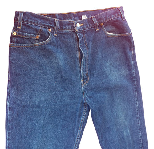 Pantalones de mezclilla para hombre LEVIS 505 azules 40x34 calce regular pierna recta, usados - Imagen 4 de 15