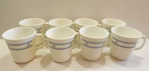 SET OF 8 - VINTAGE - CORNING CORELLE - COUNTRY HEARTS - COFFEE CUPS  / MUGS