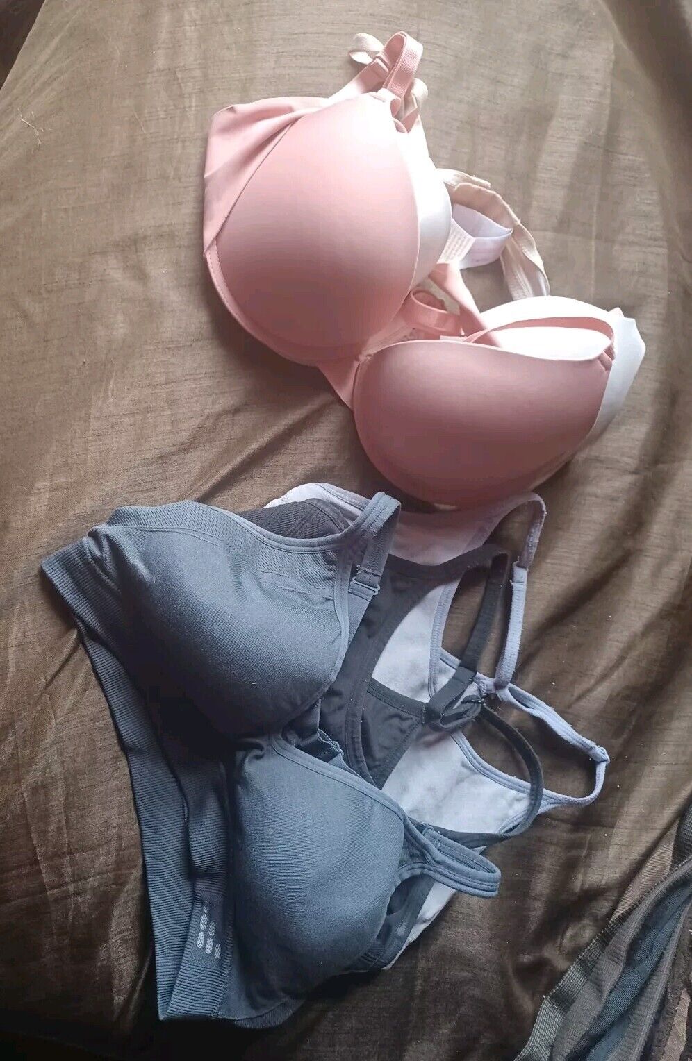 Picture 1 of 3
