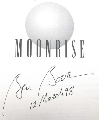 *SIGNED* BEN BOVA high grade collectible hardcover MOONRISE  HCDJ 417 pages 1996 - Picture 12 of 12