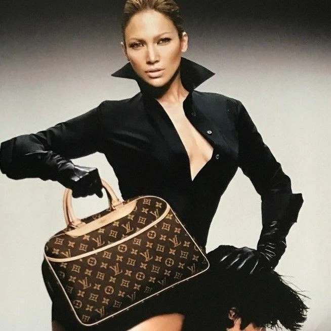 Vintage Collectable 2000s Vogue Magazine Louis Vuitton Jennifer Lopez  Advert JLo