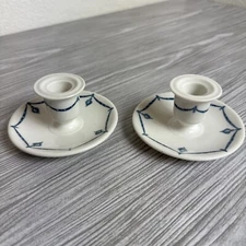 Vintage 1939 O.P. CO Syracuse China T-10  Candle Holder White & Blue