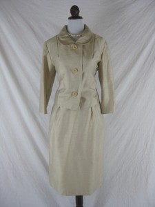 Vtg-50s-60s-Beige-Tan-Womens-Vintage-2-Piece-Silk-Skirt-Jacket-Suit-Set-W-26