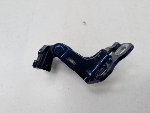Tesla Model 3 Left Hand Rear Door Lower Hinge 1091331-00-D OEM - Picture 12 of 15