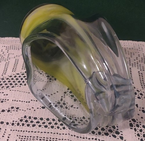Yellow Murano Style Art Glass Basket / Vase - Hand Blown - Picture 9 of 9
