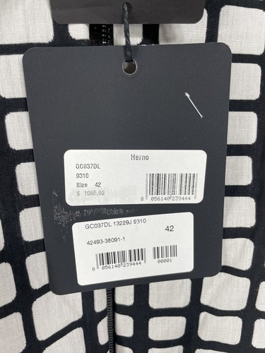 Herno Womens Geometric Warm Coat Size 42 M Medium Outerwear $1065 NWT Waterproof - Picture 4 of 12