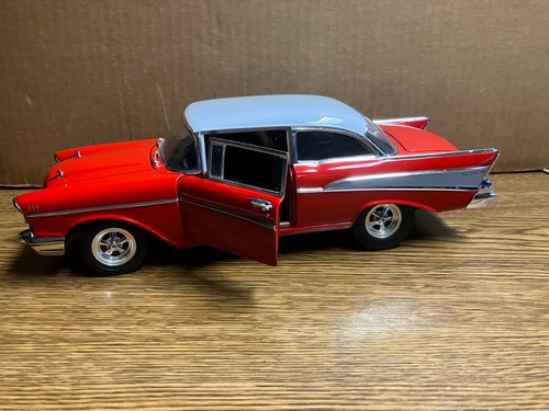 Acme, 1957 Chevrolet, Red/White, Bel Air Street Strip, 1:18 Die Cast, In Box - Picture 4 of 10