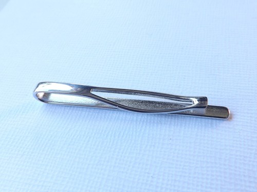 Contemporary Tie Slide Tie Bar Silver Tone Plain Face WEDDING! FREE P&P - Picture 11 of 12