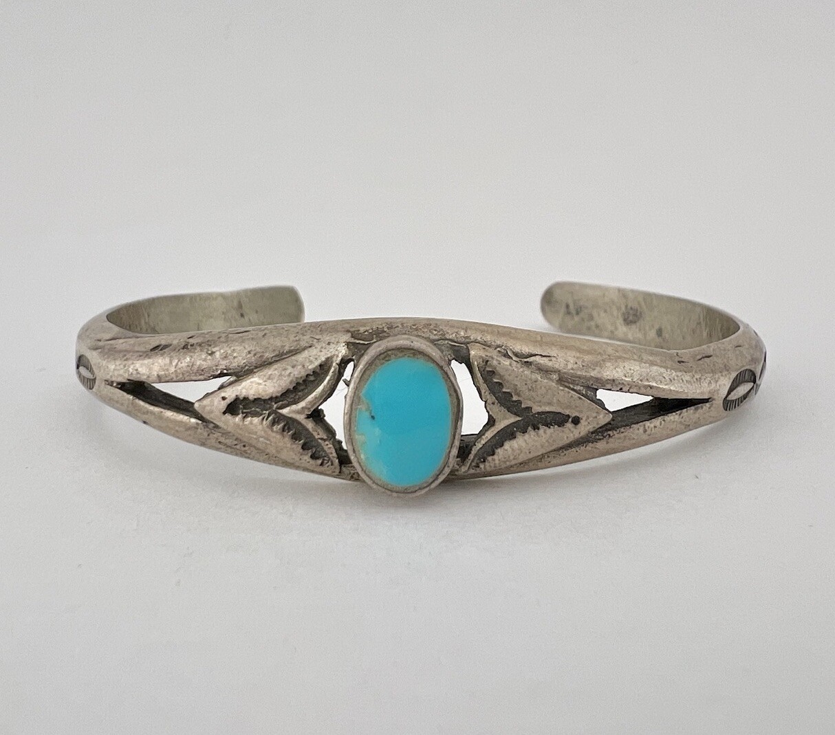 Ida Morgan Vintage Native American Navajo Blue Gem Turquoise Sterling Silver Bracelet Ida Morgan Vintage Native American Navajo Blue Gem Turquoise Sterling Silver Bracelet