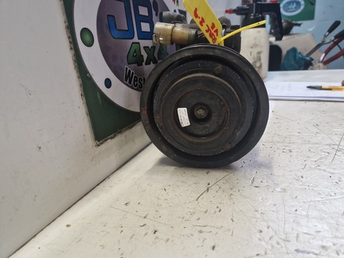 RANGE ROVER CLASSIC 3.9 V8 AIR CON COMPRESSOR PUMP HFC134a - Picture 4 of 10