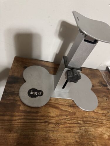DogUp Stand - Portable Dog Grooming Support Stand, Keeps Dogs From Sitting - Picture 2 of 3